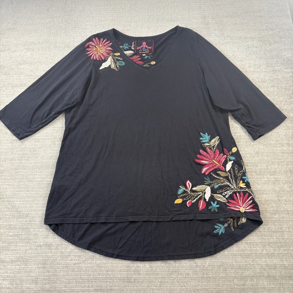 Johnny Was Tunic Top Womens Large Black Floral Embroidery 3/4 Sleeve Relax Fit